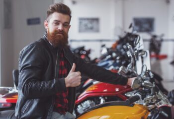 moto-GP-chez-le-concessionnaire