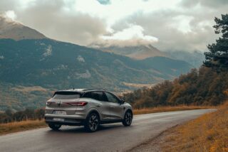 Les secrets de fabrication de la Renault 30 v6 révélés